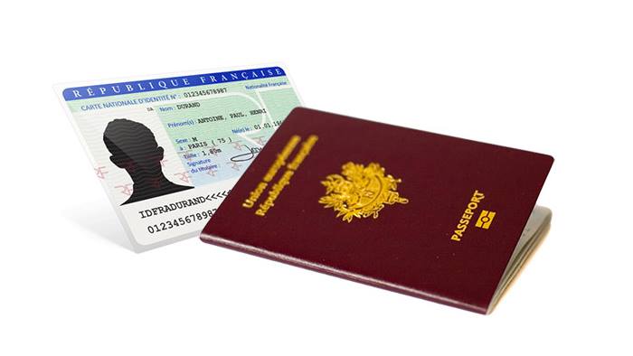 Demande de passeport et/ou de CNI